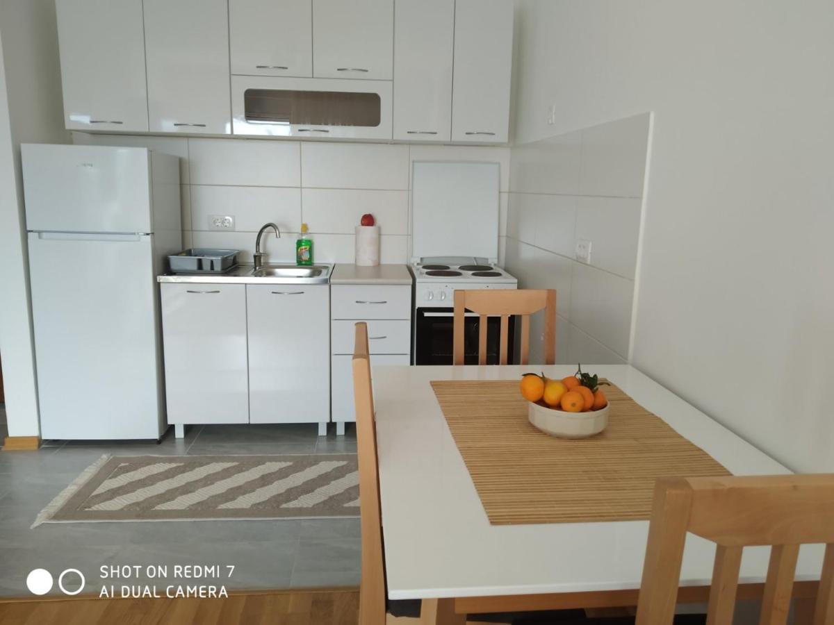 Aga Apartman Ποντγορίτσα Εξωτερικό φωτογραφία