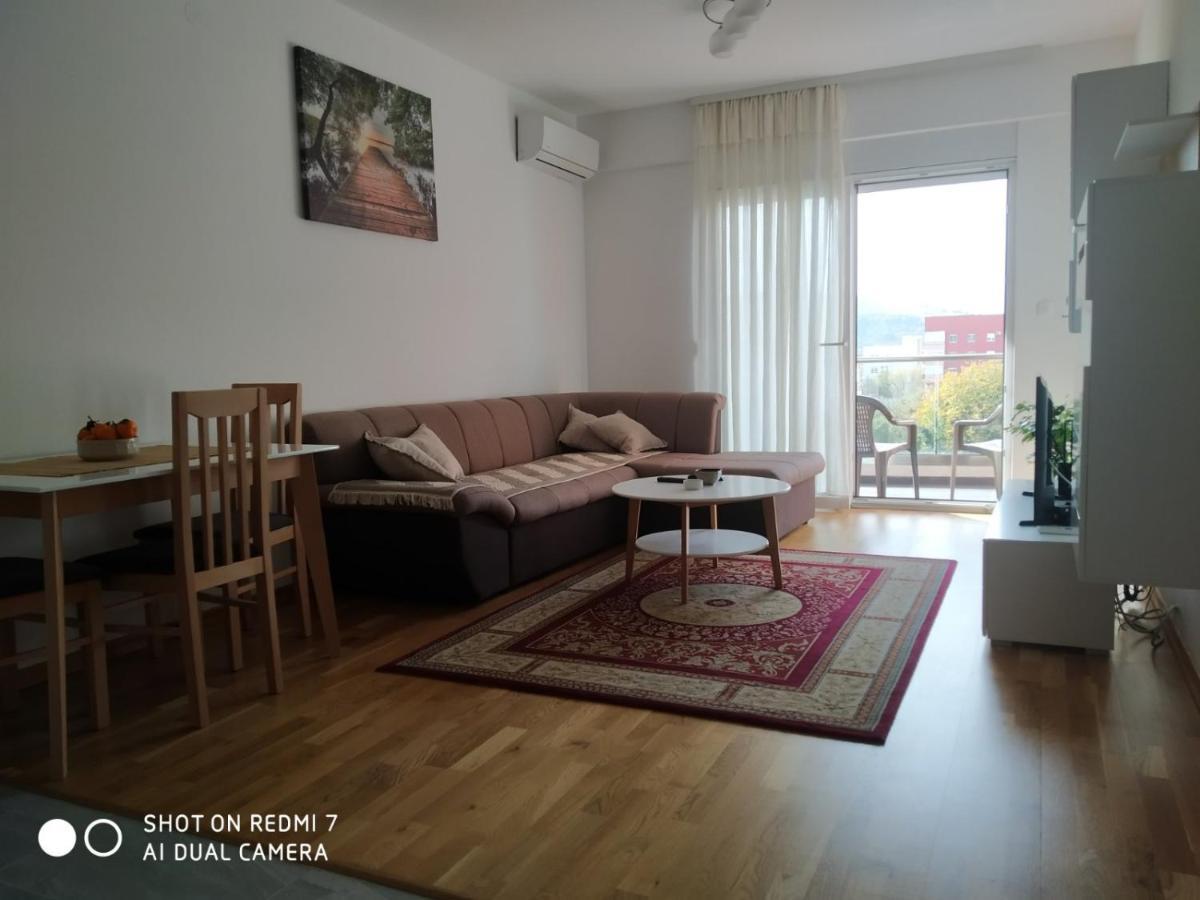 Aga Apartman Ποντγορίτσα Εξωτερικό φωτογραφία